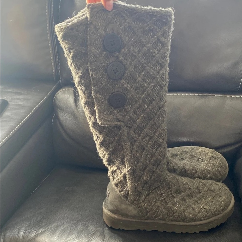 Size 9 Long Uggs boots